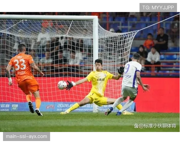 云南玉昆张宸梁染红离场，球队客场不敌天津津门虎